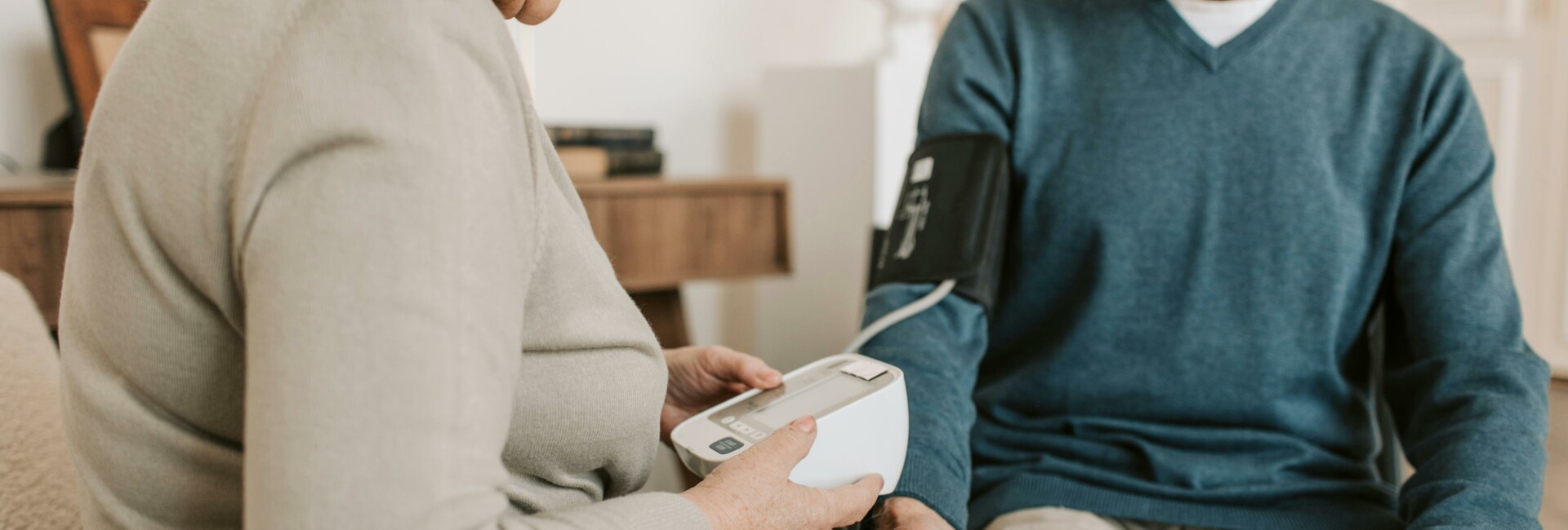 pexels-vlada-karpovich-5790810